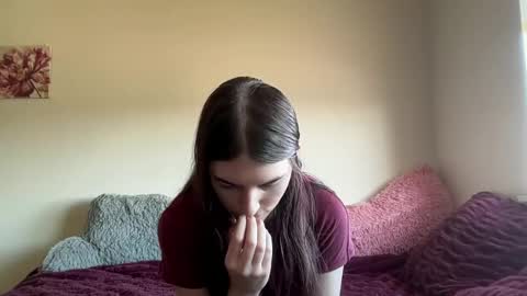 Astrid online show from April 15, 2026, 10:32 pm