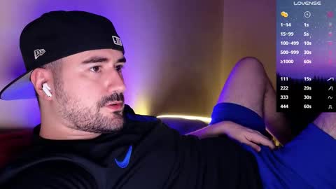 Snapshot of theoravi chatting on February 22, 2026, 3:51 am Theo Ravi online show from February 22, 2026, 3:51 am