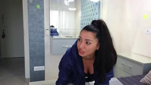 Theowonder online show from October 9, 2025, 6:22 am