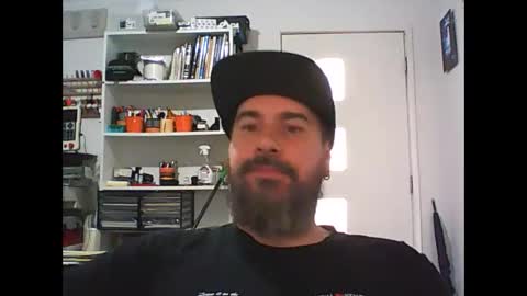 Snapshot of theozbeardguy chatting on January 15, 2025, 12:30 am aussiebeard online show from January 15, 2025, 12:30 am