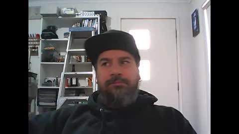 Snapshot of theozbeardguy chatting on September 17, 2025, 1:40 am aussiebeard online show from September 17, 2025, 1:40 am