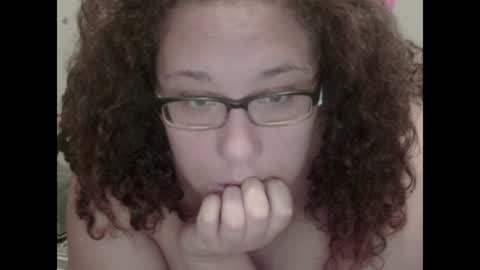 Amelia online show from April 5, 2026, 5:10 pm