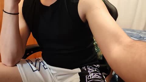 therandomniceboy online show from November 11, 2025, 5:46 pm