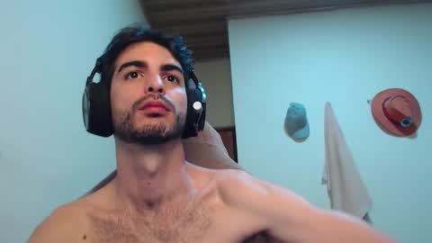 Santiago Enrique online show from November 20, 2025, 5:51 am