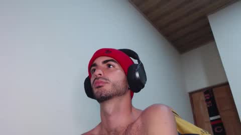 Santiago Enrique online show from February 27, 2026, 6:13 am