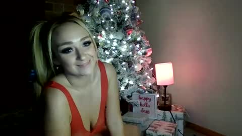 Snapshot of therealbabygofficial chatting on December 23, 2024, 12:46 am therealbabygofficial online show from December 23, 2024, 12:46 am