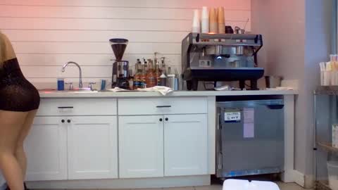 therealbabygofficial online show from October 24, 2025, 8:49 pm