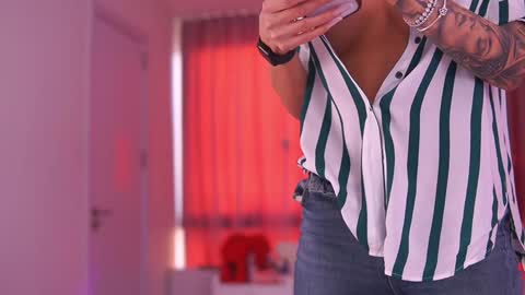 Deea  online show from February 3, 2026, 6:22 am