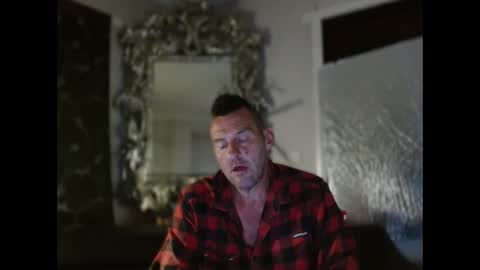 Snapshot of therealkurva4u chatting on September 29, 2025, 12:21 pm therealkurva4u online show from September 29, 2025, 12:21 pm