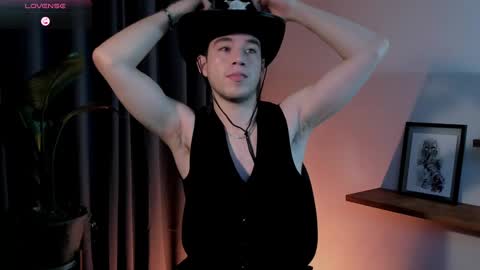 Snapshot of therealmartincox chatting on February 13, 2025, 12:46 am 4th online show from February 13, 2025, 12:46 am