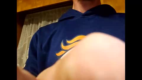 therizzler_1_of_1 online show from January 14, 2026, 7:03 am