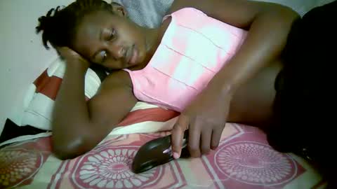 Snapshot of therry_heart chatting on February 12, 2026, 8:42 am hearty online show from February 12, 2026, 8:42 am