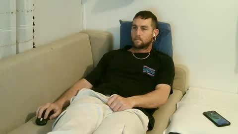 Snapshot of thesagie chatting on December 12, 2024, 7:59 pm VEGAS online show from December 12, 2024, 7:59 pm