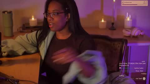 Snapshot of thesesualdame chatting on October 26, 2025, 12:33 pm Jessie Dames online show from October 26, 2025, 12:33 pm