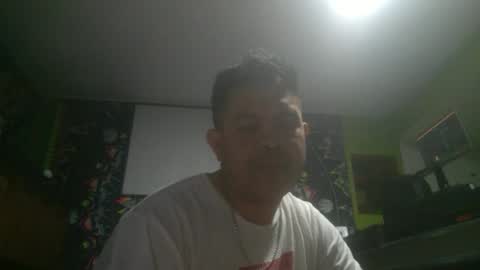 Snapshot of thesexboynextdoor chatting on June 21, 2026, 8:39 am thesexboynextdoor online show from June 21, 2026, 8:39 am