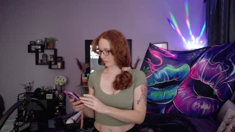 Snapshot of thesexualdragon chatting on February 1, 2025, 4:46 am TheSexualDragon online show from February 1, 2025, 4:46 am