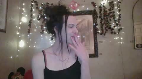 sillymillie0 online show from January 11, 2026, 7:52 pm