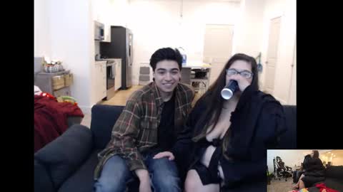 Snapshot of theslutcouple98 chatting on October 14, 2025, 5:58 pm theslutcouple98 online show from October 14, 2025, 5:58 pm