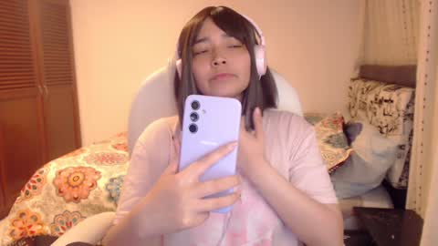 Snapshot of thetalkingbutt chatting on January 5, 2025, 5:20 am Mai online show from January 5, 2025, 5:20 am