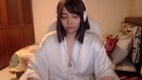 Snapshot of thetalkingbutt chatting on February 3, 2025, 3:09 am Mai online show from February 3, 2025, 3:09 am