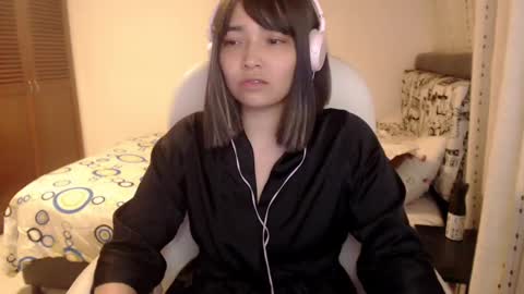 Snapshot of thetalkingbutt chatting on February 24, 2025, 4:49 am Mai online show from February 24, 2025, 4:49 am