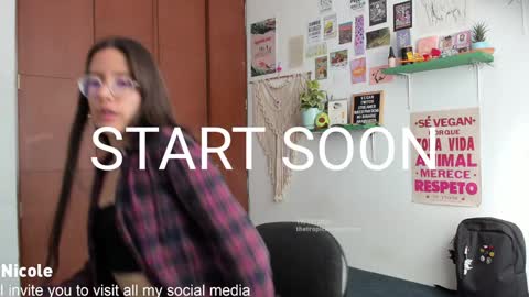 Snapshot of thetropicalseduction chatting on December 19, 2024, 7:29 pm Nicole online show from December 19, 2024, 7:29 pm