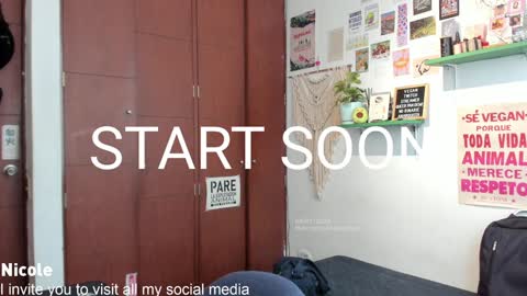 Snapshot of thetropicalseduction chatting on January 8, 2025, 7:13 pm Nicole online show from January 8, 2025, 7:13 pm