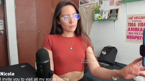 Snapshot of thetropicalseduction chatting on January 24, 2025, 8:32 pm Nicole online show from January 24, 2025, 8:32 pm