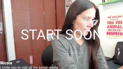 Snapshot of thetropicalseduction chatting on February 10, 2025, 7:38 pm Nicole online show from February 10, 2025, 7:38 pm