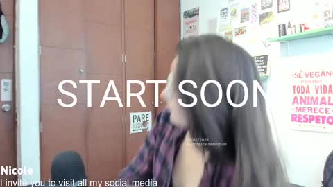 Snapshot of thetropicalseduction chatting on February 11, 2025, 9:03 pm Nicole online show from February 11, 2025, 9:03 pm