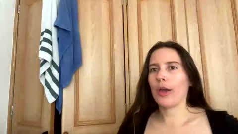 Snapshot of thetropicalseduction chatting on October 18, 2025, 5:57 pm Nicole online show from October 18, 2025, 5:57 pm