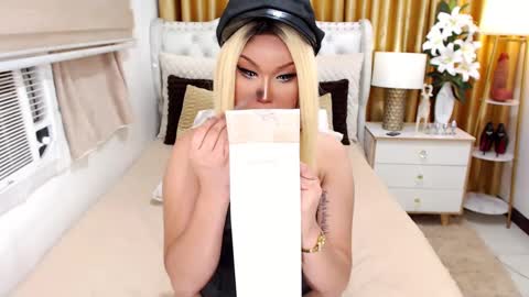 Snapshot of theunmarriedwife chatting on March 2, 2025, 3:45 am ValerieAnderson online show from March 2, 2025, 3:45 am