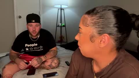 The Vibe Room online show from November 5, 2025, 2:00 am