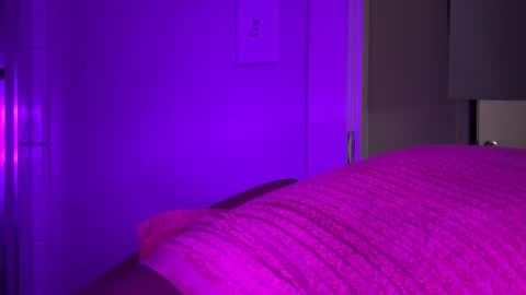 Sapphire the Vixen online show from April 12, 2026, 6:46 pm