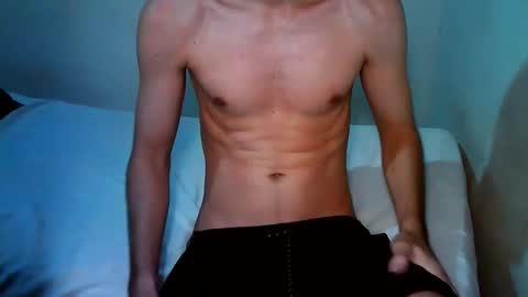 thiago22bk online show from April 27, 2026, 12:30 am