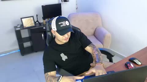 thiago_420 online show from June 13, 2026, 1:58 am