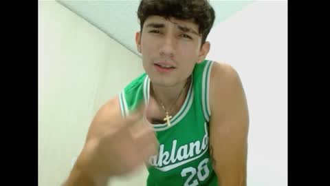 Snapshot of thiago_deseo69 chatting on October 12, 2025, 4:33 am thiago_deseo69 online show from October 12, 2025, 4:33 am