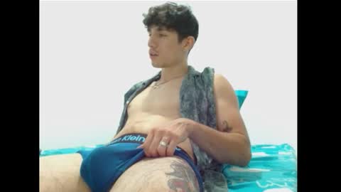 Snapshot of thiago_deseo69 chatting on October 20, 2025, 9:15 pm thiago_deseo69 online show from October 20, 2025, 9:15 pm