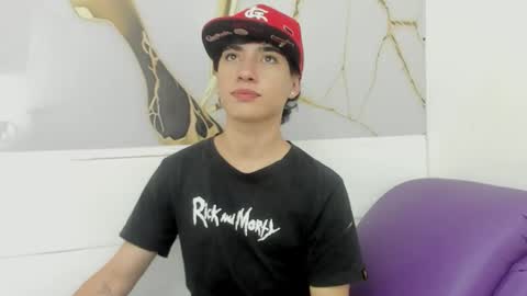 Snapshot of thiago_divine_anki chatting on October 16, 2025, 10:00 pm thiago_divine_anki online show from October 16, 2025, 10:00 pm
