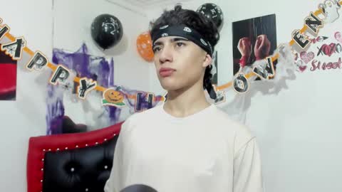 thiago_divine_anki online show from October 18, 2025, 9:37 pm