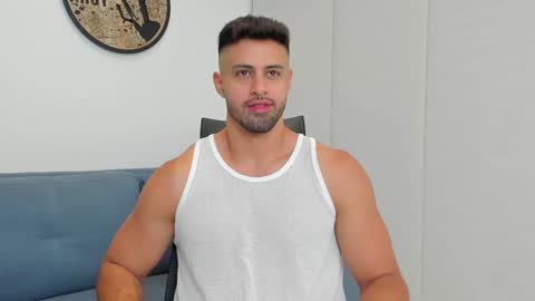 Snapshot of thiago_driussi chatting on December 13, 2024, 12:31 am thiago_driussi online show from December 13, 2024, 12:31 am