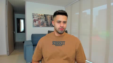 Snapshot of thiago_driussi chatting on February 5, 2025, 12:49 pm thiago_driussi online show from February 5, 2025, 12:49 pm