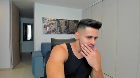 Snapshot of thiago_driussi chatting on February 8, 2025, 5:08 am thiago_driussi online show from February 8, 2025, 5:08 am
