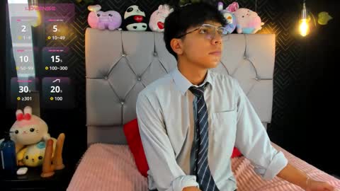 Snapshot of thiago_kozak chatting on October 1, 2025, 12:55 pm thiago online show from October 1, 2025, 12:55 pm