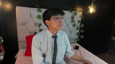 Snapshot of thiago_kozak chatting on October 13, 2025, 1:00 pm thiago online show from October 13, 2025, 1:00 pm