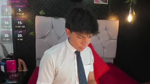 Snapshot of thiago_kozak chatting on October 29, 2025, 1:13 pm thiago online show from October 29, 2025, 1:13 pm