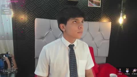 Snapshot of thiago_kozak chatting on November 8, 2025, 12:49 pm thiago online show from November 8, 2025, 12:49 pm