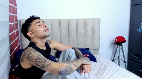 thiago_mille online show from June 5, 2026, 5:25 am
