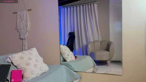 THIAGO online show from March 21, 2026, 5:16 pm