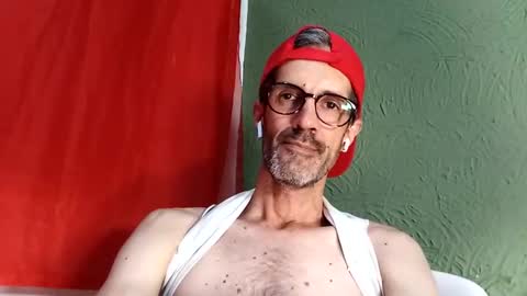 Snapshot of thiago_sexlover chatting on December 31, 2024, 3:55 am Thiago sexlover online show from December 31, 2024, 3:55 am